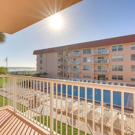 Central Cocoa Beach Condo With View, Steps To Beach! 외부 사진