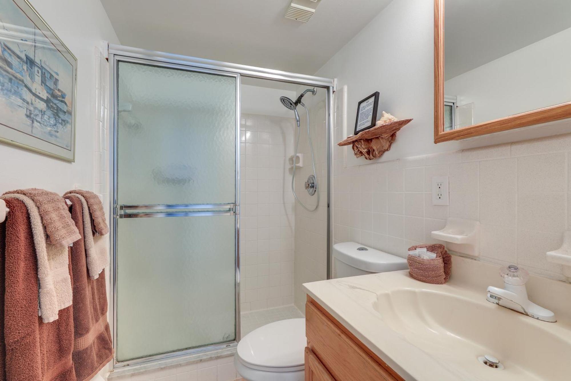 Central Cocoa Beach Condo With View, Steps To Beach! 외부 사진