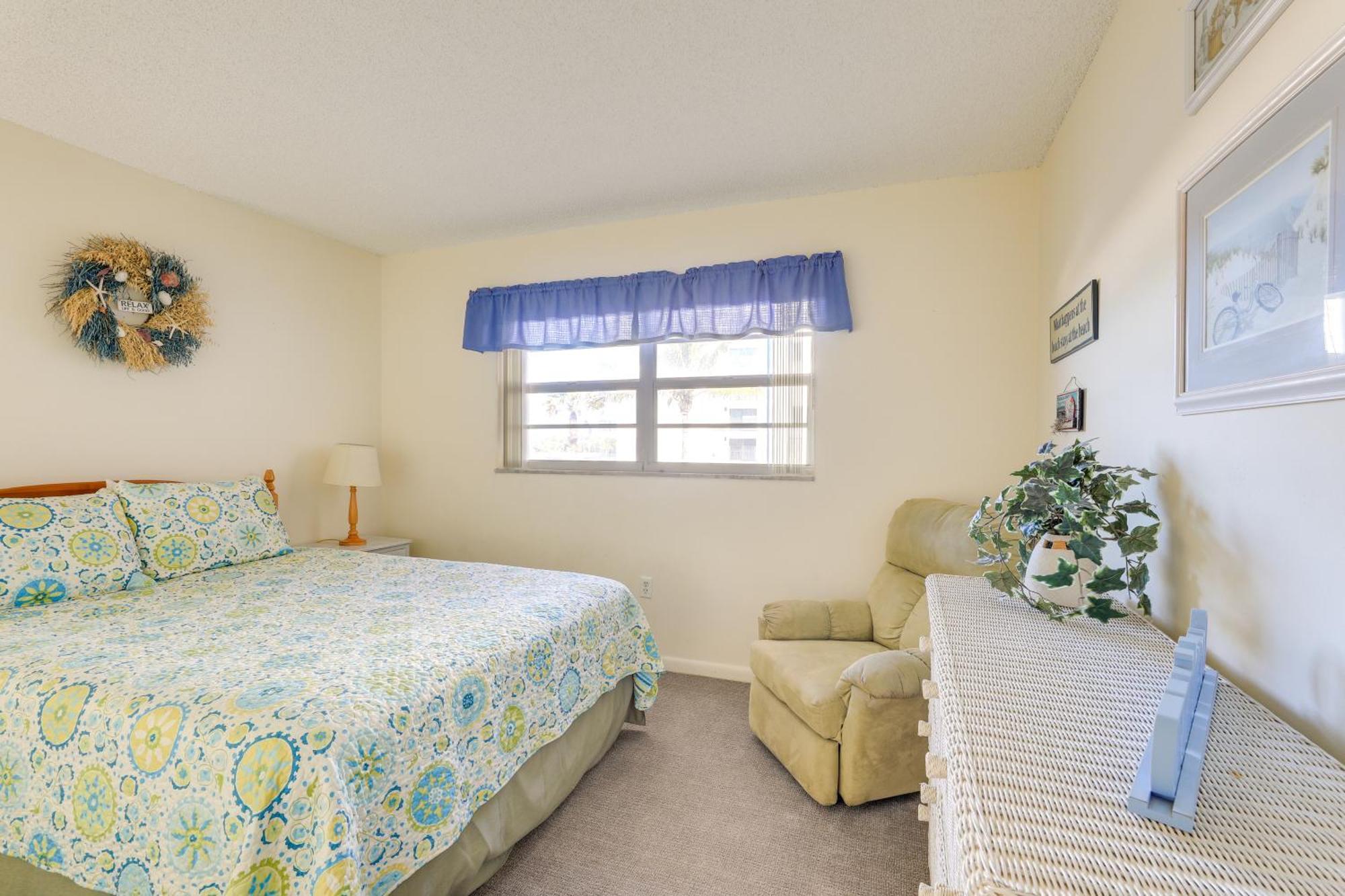 Central Cocoa Beach Condo With View, Steps To Beach! 외부 사진